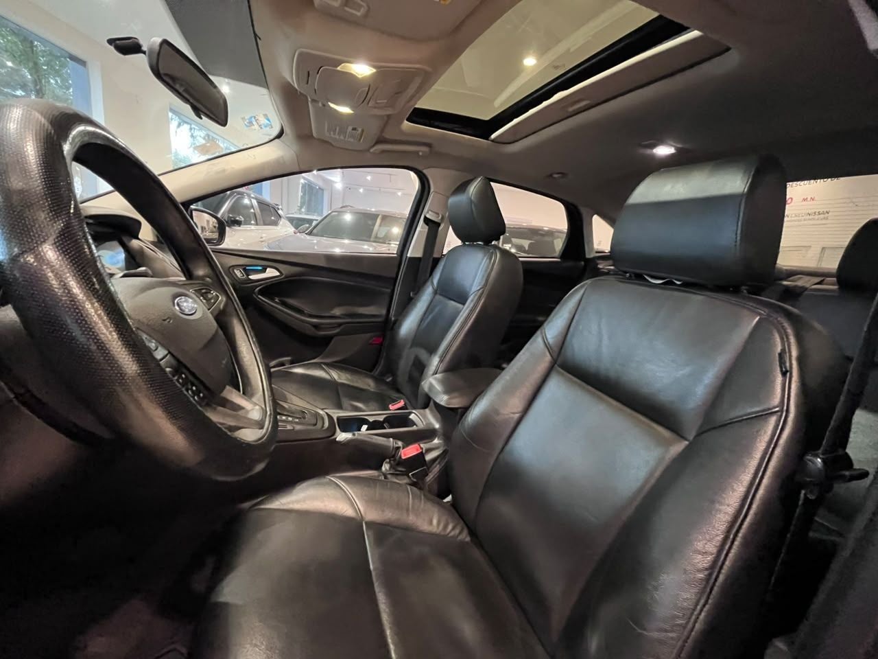 2017 Ford Focus 2.0 Sedan SE At