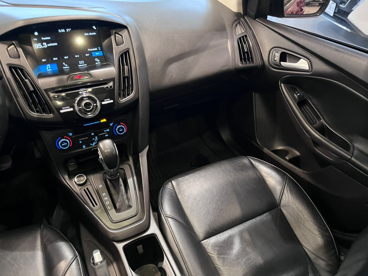 2017 Ford Focus 2.0 Sedan SE At