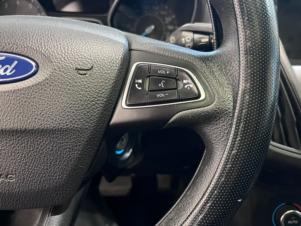 2017 Ford Focus 2.0 Sedan SE At