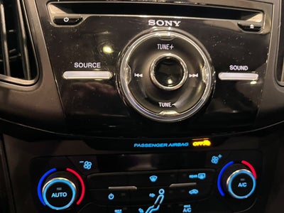 2017 Ford Focus 2.0 Sedan SE At