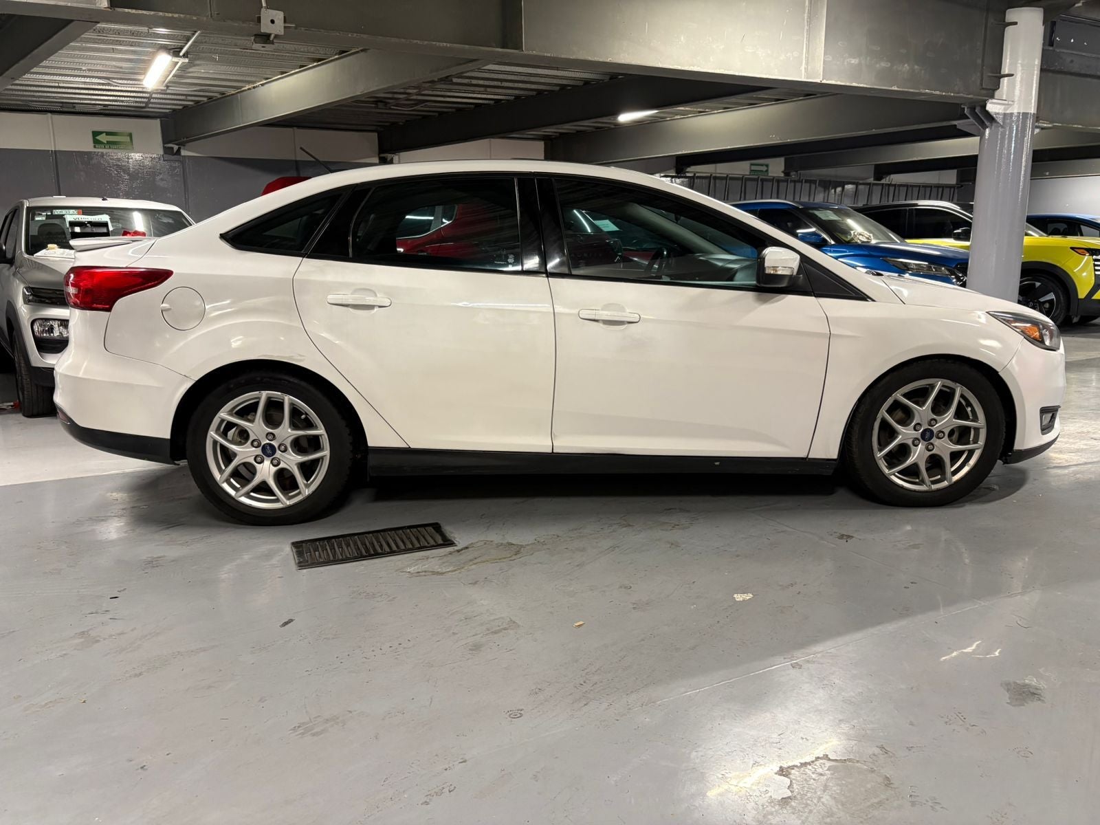 2015 Ford Focus 2.0 Sedan S At