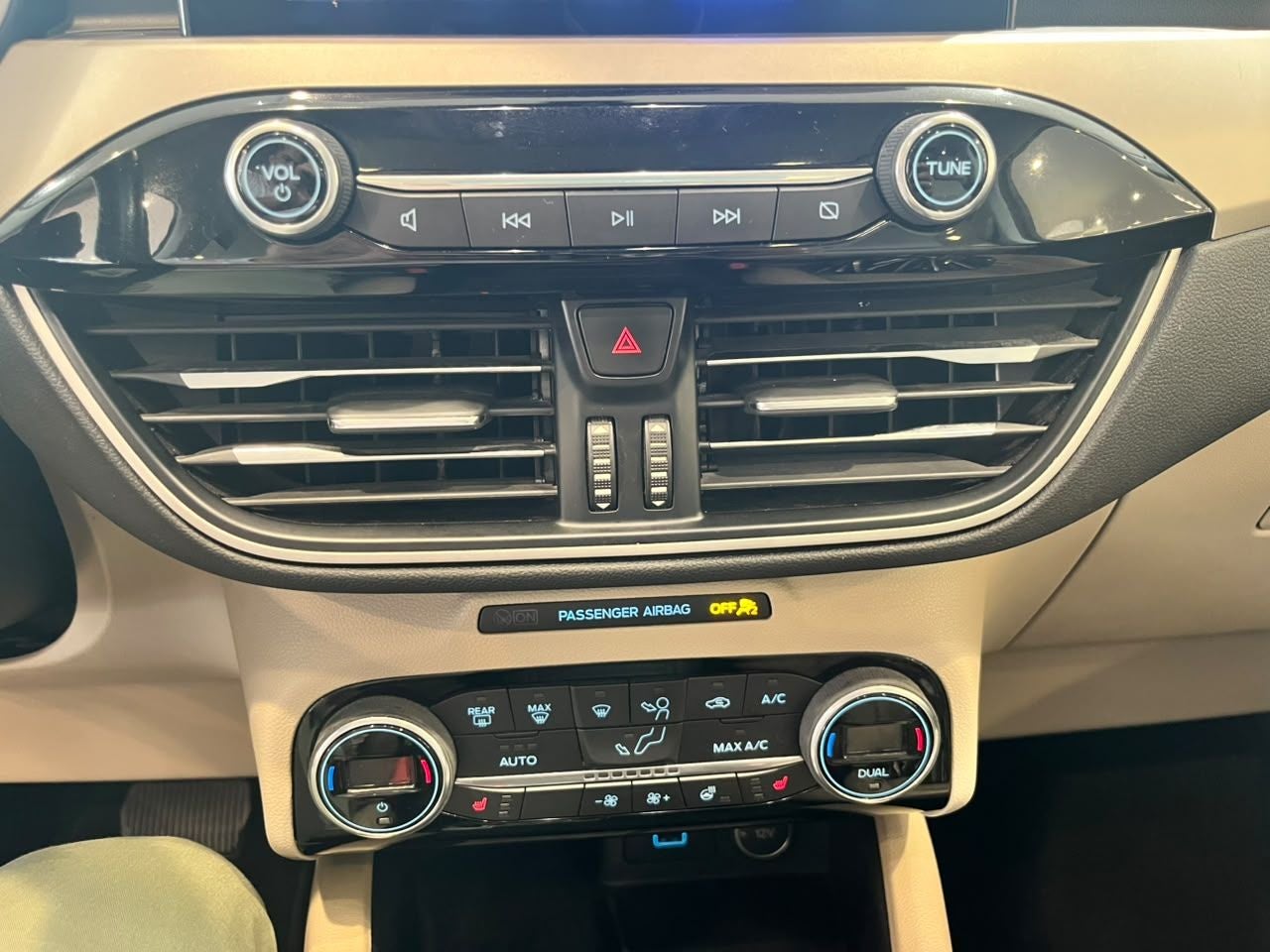 2021 Ford Escape 2.5 SEL Limited At