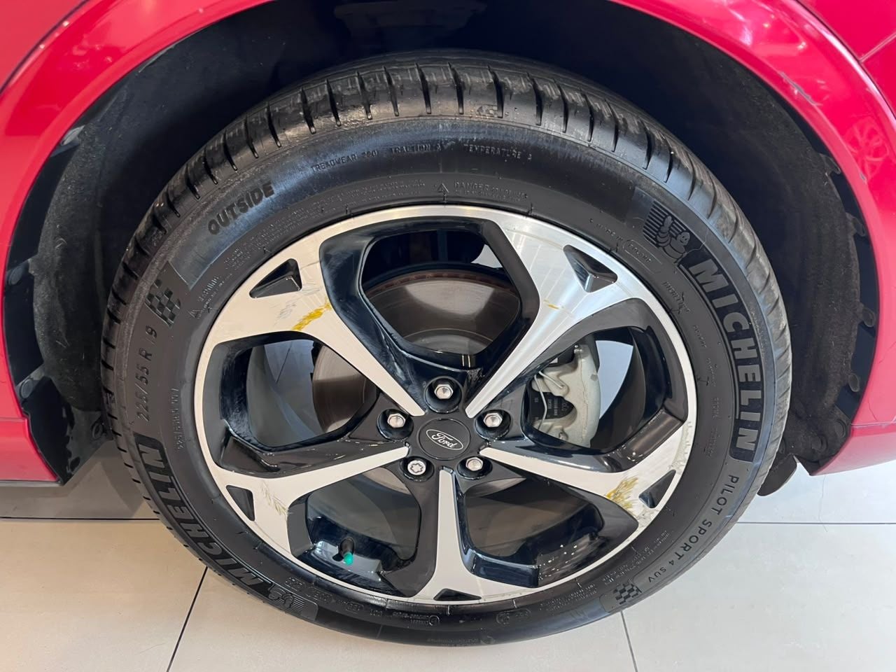 2023 Ford Escape 2.5 St-line Hev