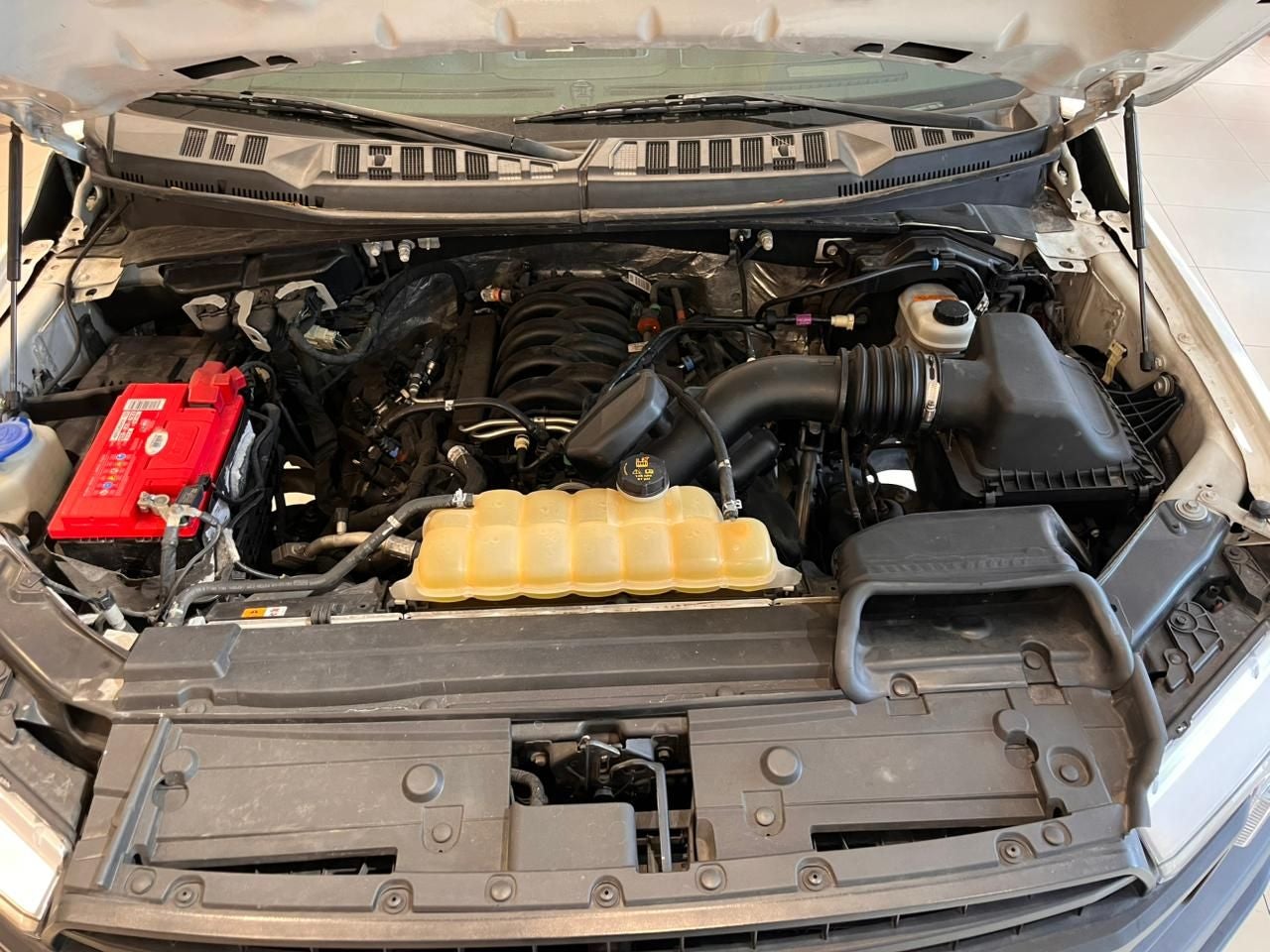 2019 Ford F-150 5.0 V8 XL Crew Cab 4x4 At