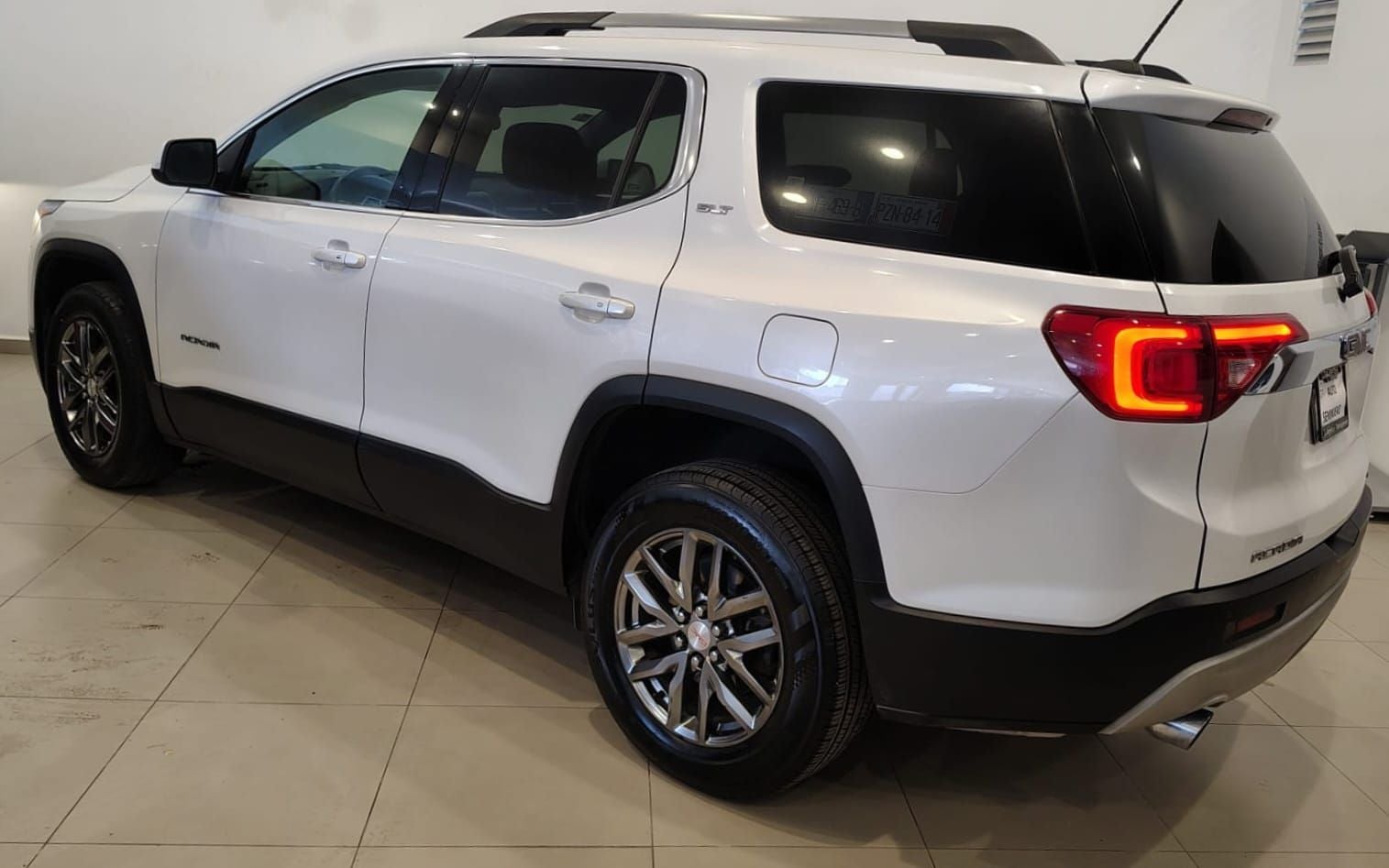 2017 GMC Acadia 3.6 Denali 6 Pas. At