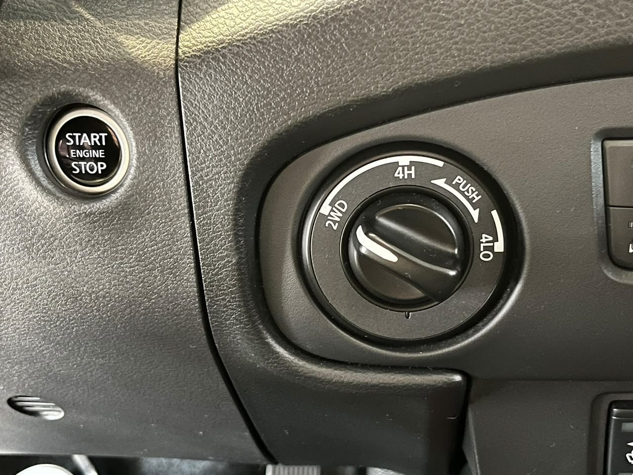 2024 Nissan Frontier 3.8 V6 Pro-4x At