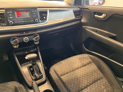 2022 Kia Rio 1.6 Sedan LX At