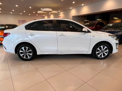 2023 Kia Rio 1.6 Sedan LX Mt