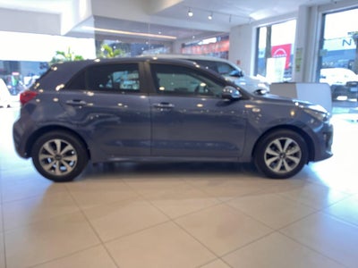 2021 Kia Rio 1.6 Hb LX Mt