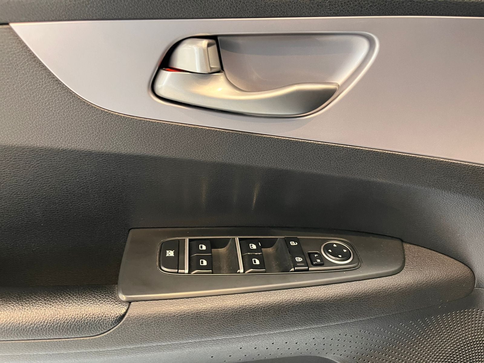 2022 Kia Forte 2.0 L Mt