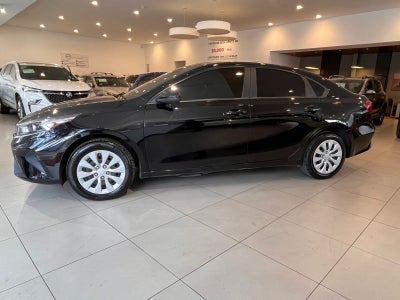2022 Kia Forte 2.0 L Mt