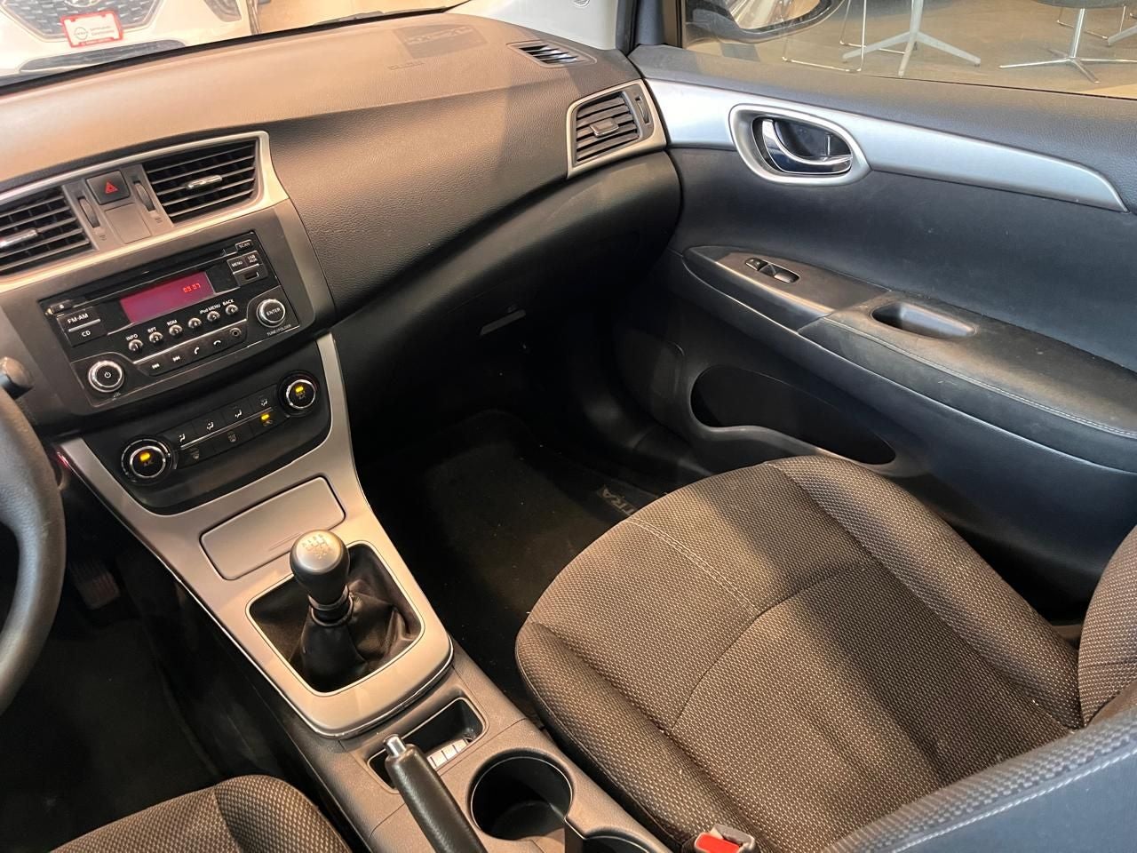 2016 Nissan Sentra 1.8 Advance Mt