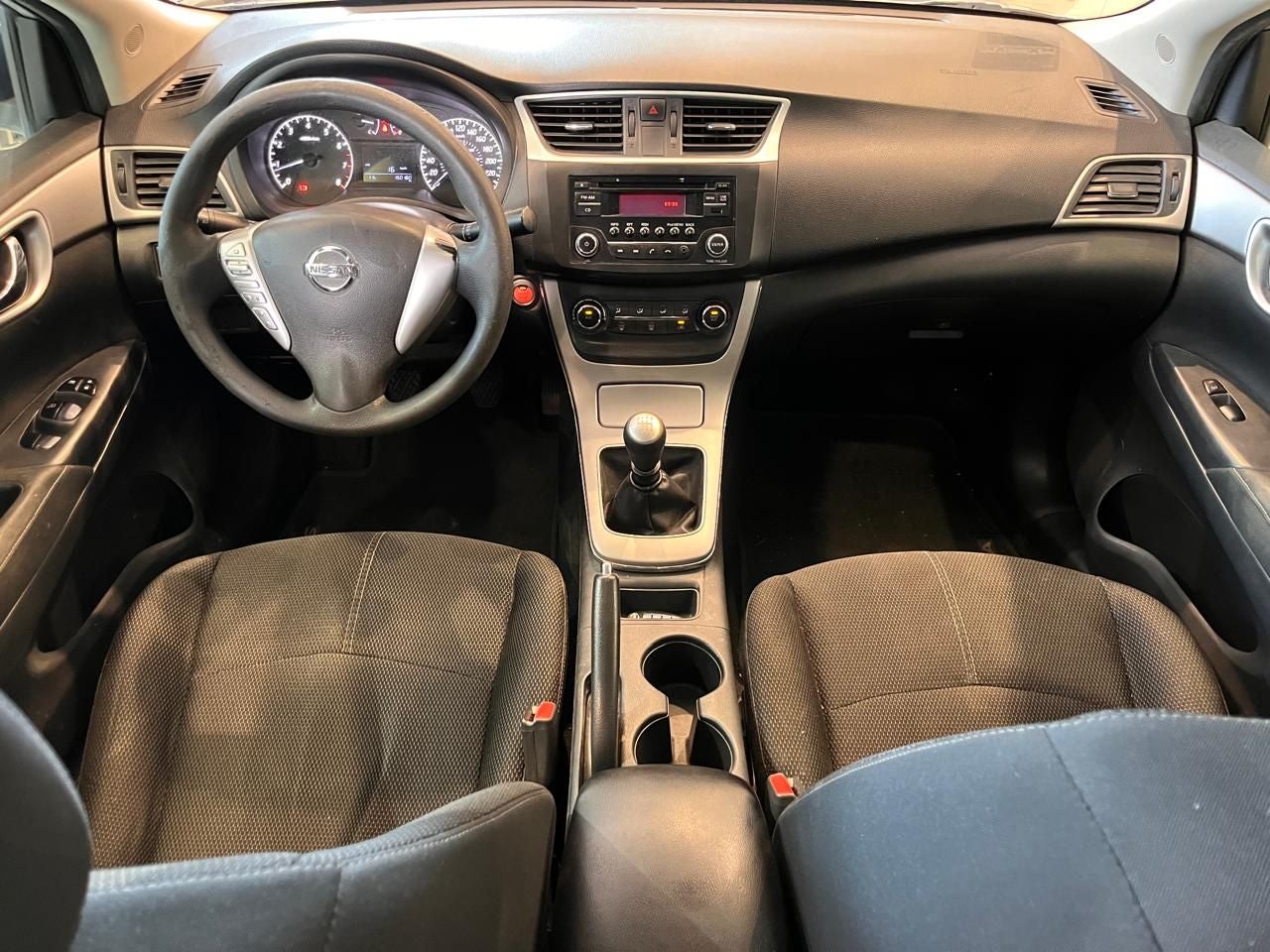 2016 Nissan Sentra 1.8 Advance Mt