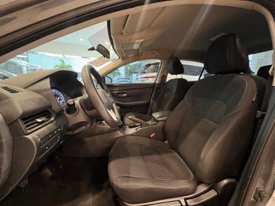 2023 Nissan Sentra 2.0 Sense Mt