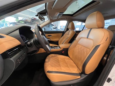 2025 Nissan Sentra 2.0 SR Platinum At