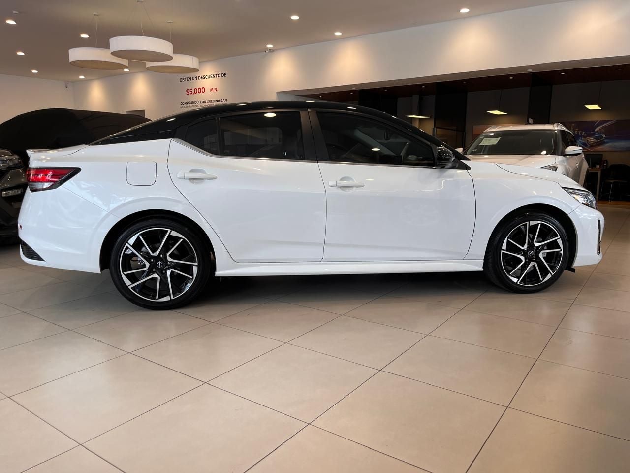 2025 Nissan Sentra 2.0 SR Platinum At