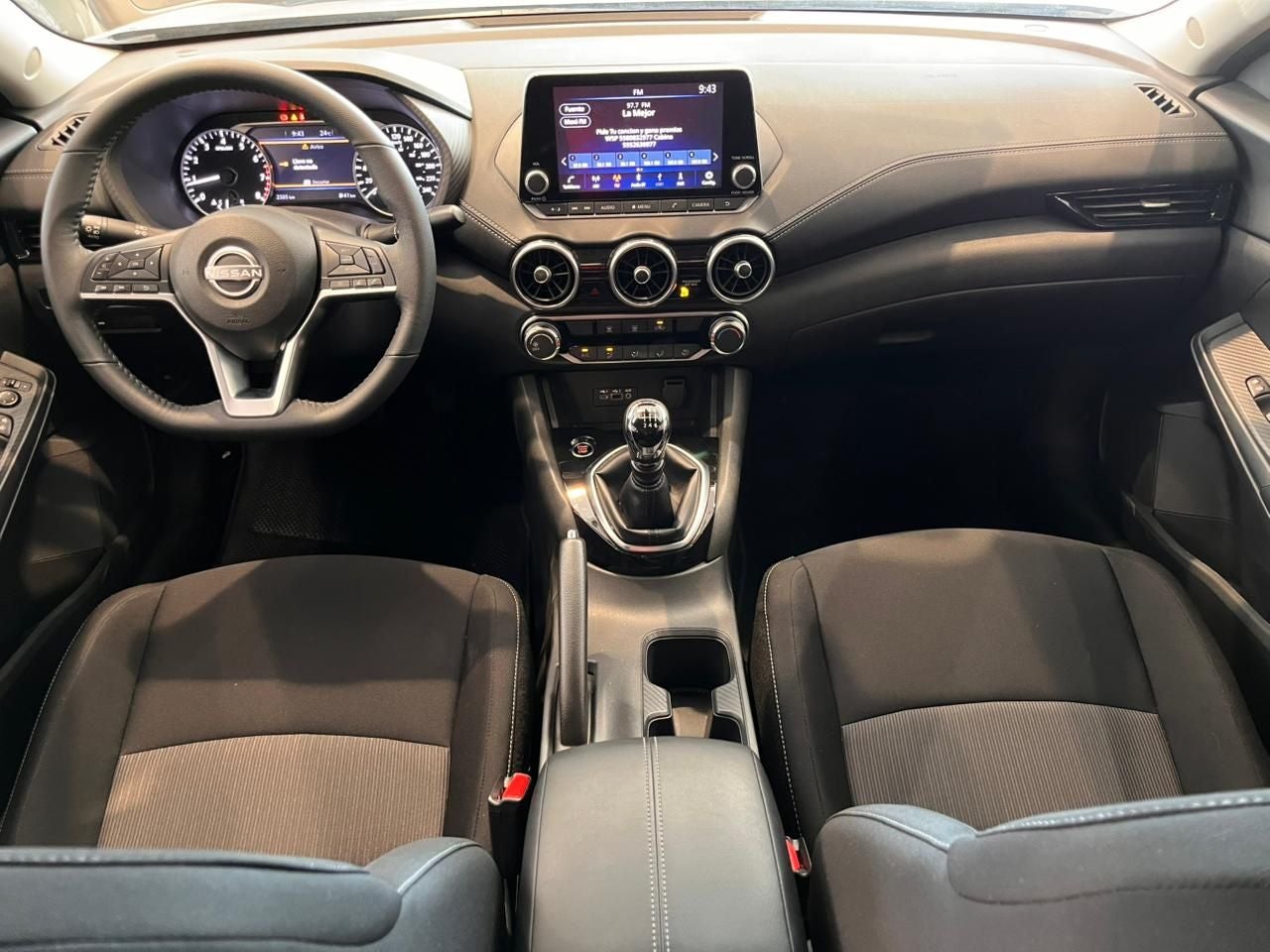 2025 Nissan Sentra 2.0 Advance Mt