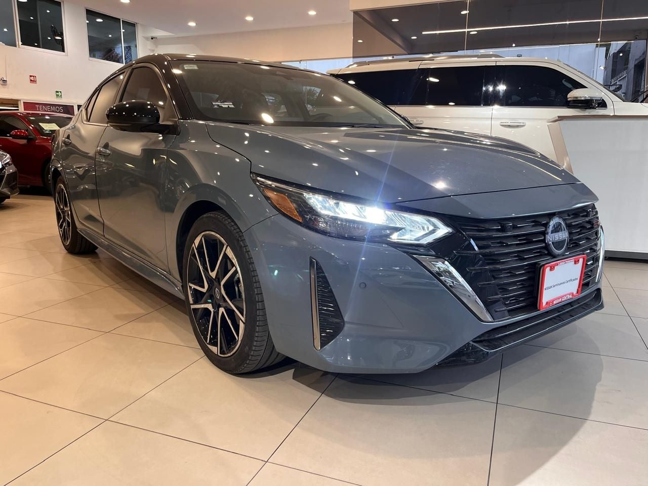 2025 Nissan Sentra 2.0 SR Platinum At