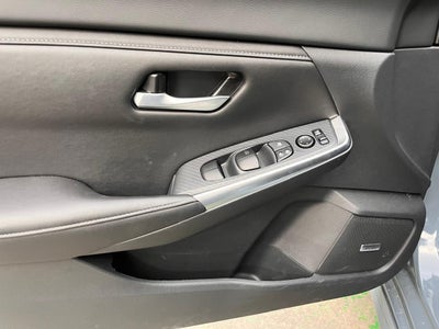 2025 Nissan Sentra 2.0 SR Platinum At