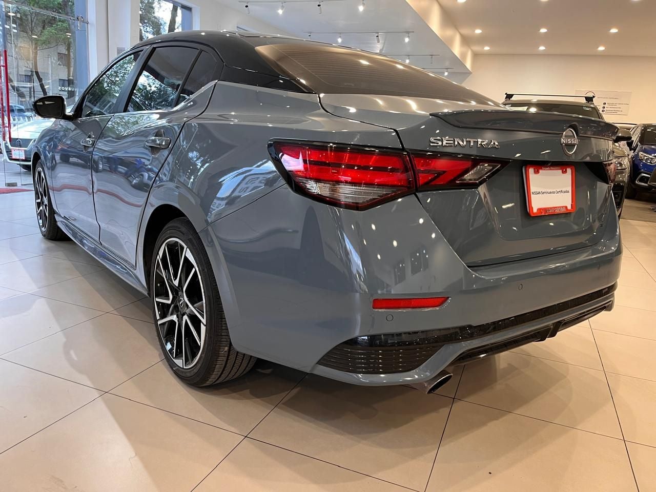 2025 Nissan Sentra 2.0 SR Platinum At