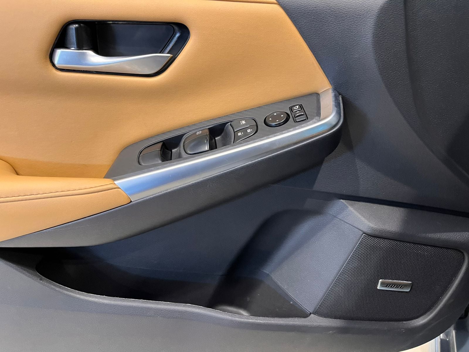 2024 Nissan Sentra 2.0 SR Platinum At