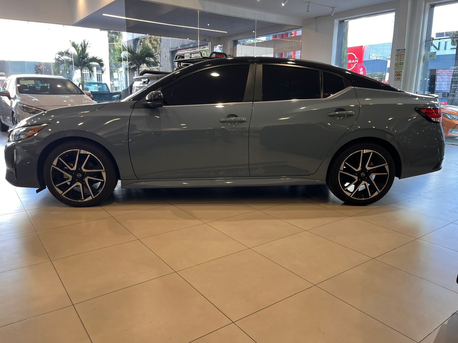 2024 Nissan Sentra 2.0 SR Platinum At