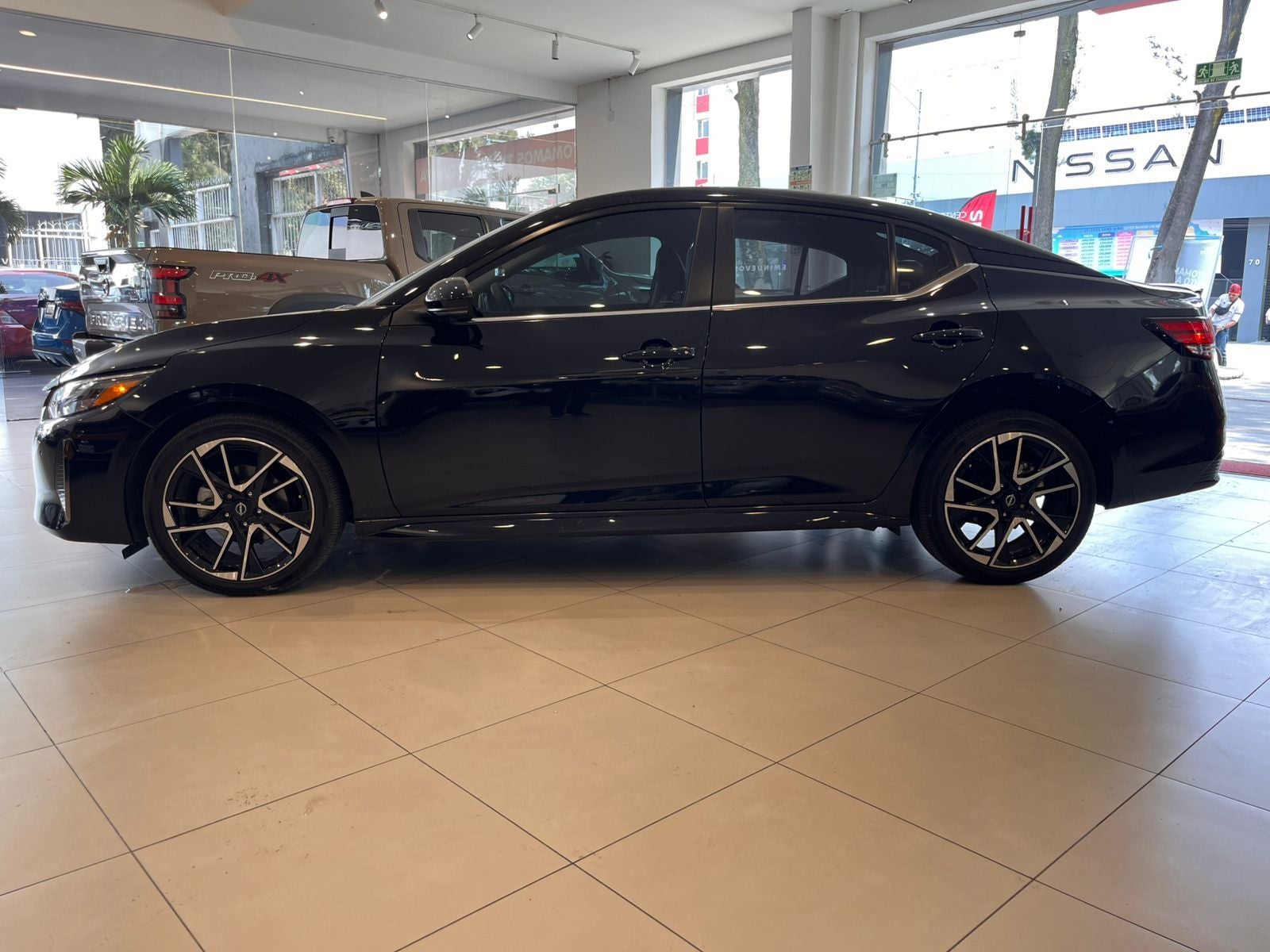 2025 Nissan Sentra 2.0 SR At