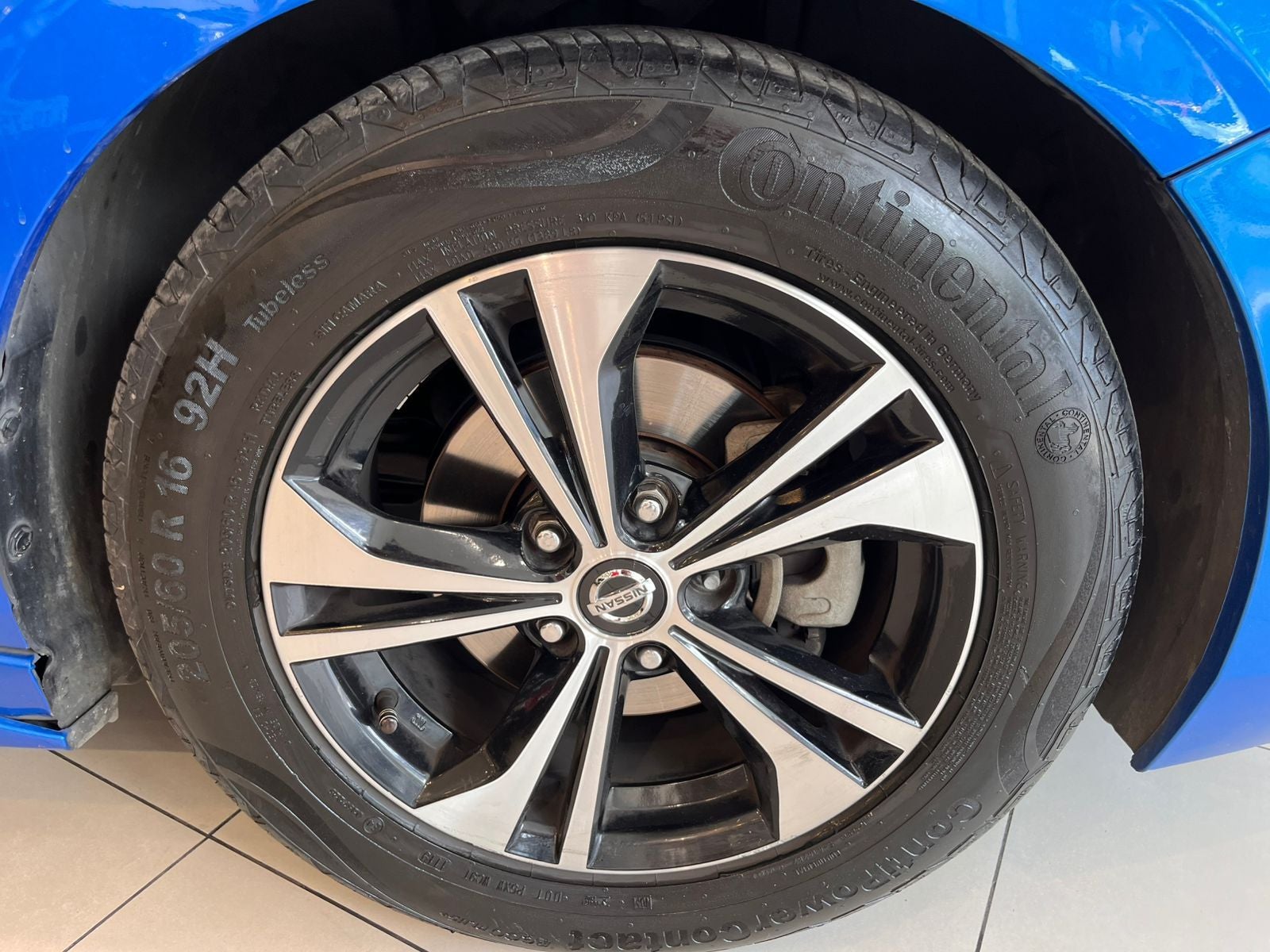 2023 Nissan Sentra 2.0 SR Platinum At