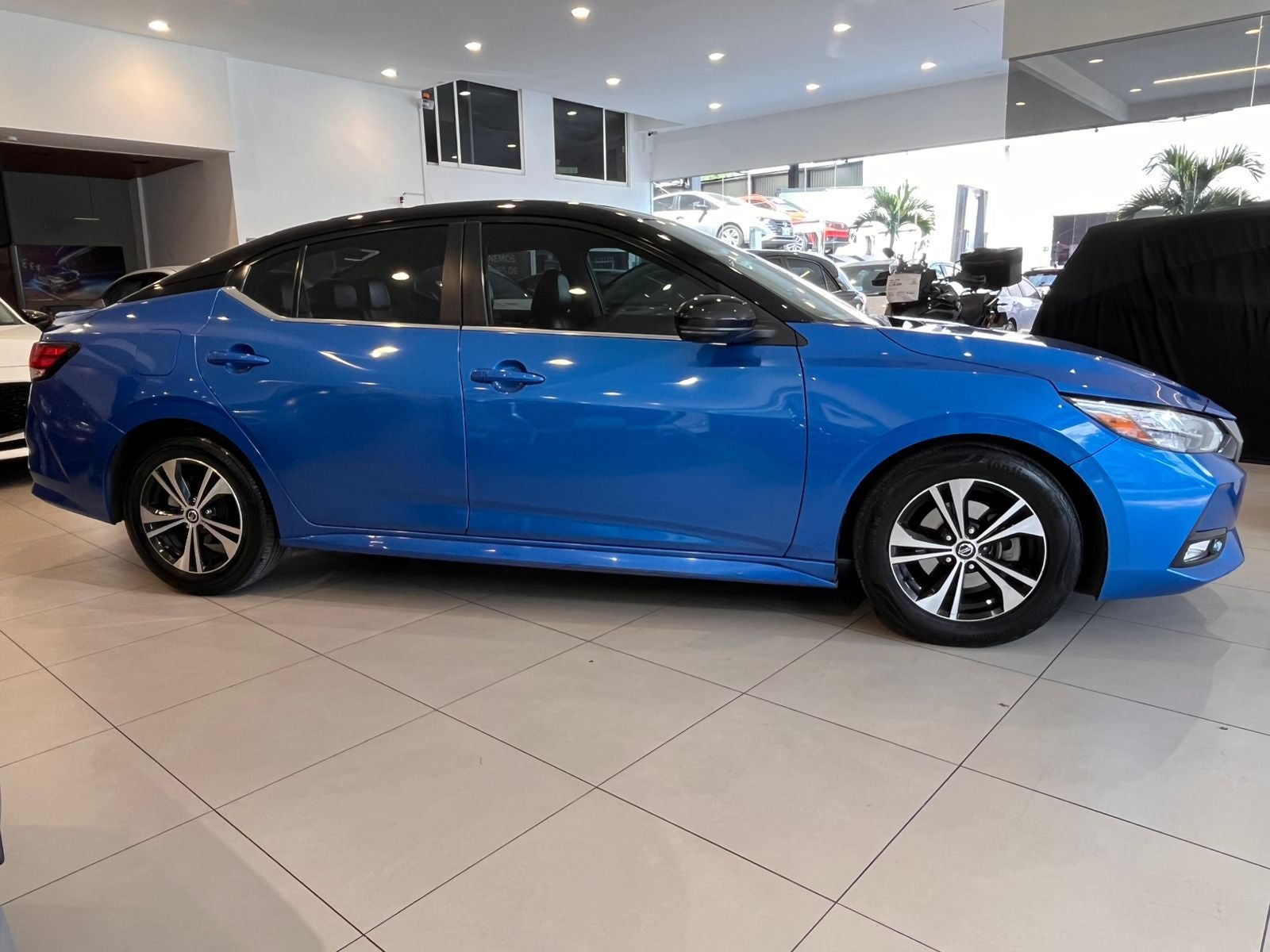 2023 Nissan Sentra 2.0 SR Platinum At