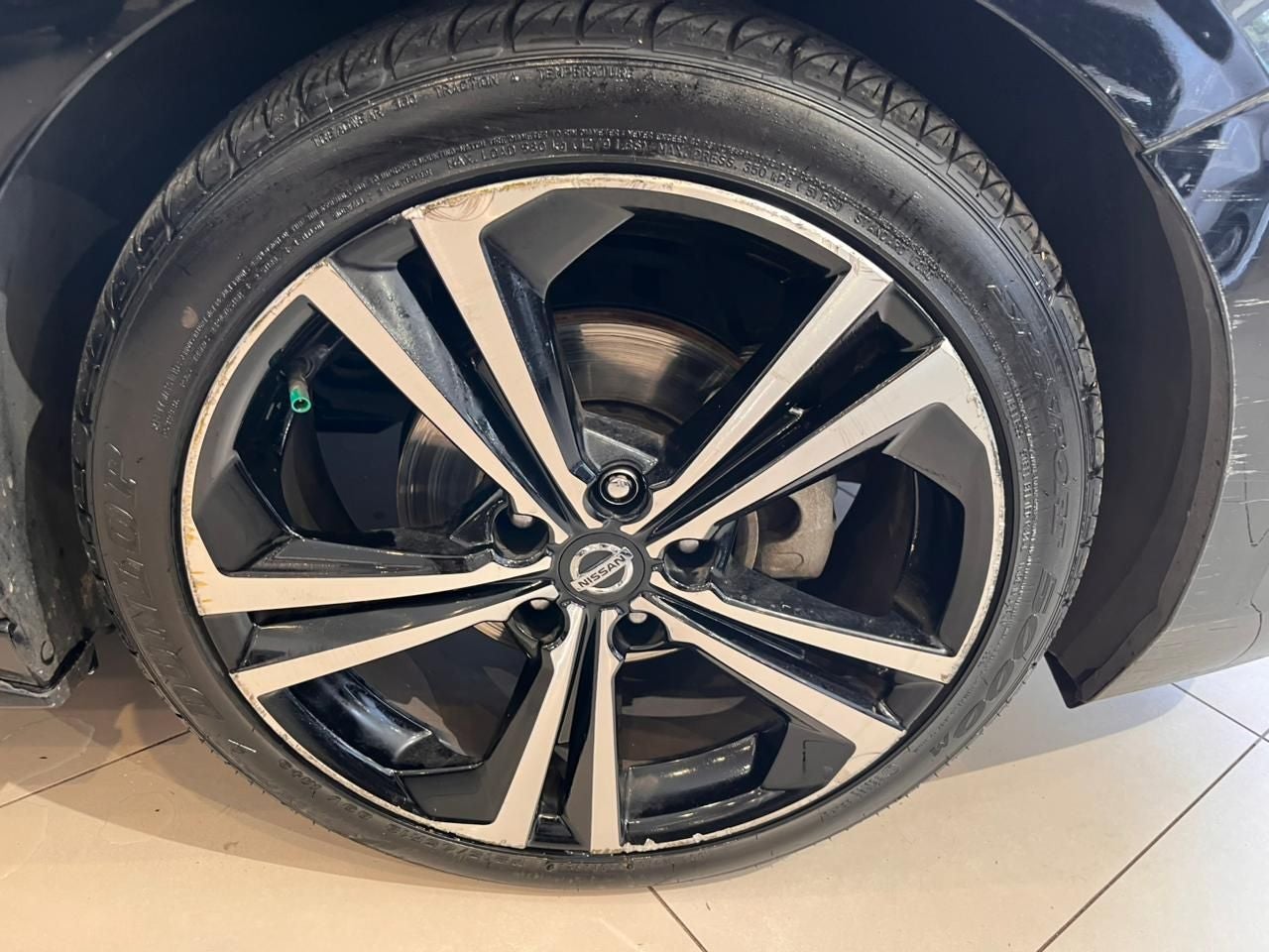 2023 Nissan Sentra 2.0 SR Bi-Tono At