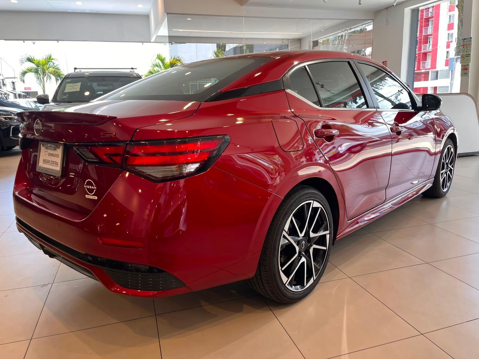 2025 Nissan Sentra 2.0 SR At