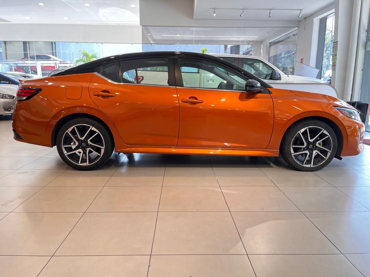 2025 Nissan Sentra 2.0 SR At