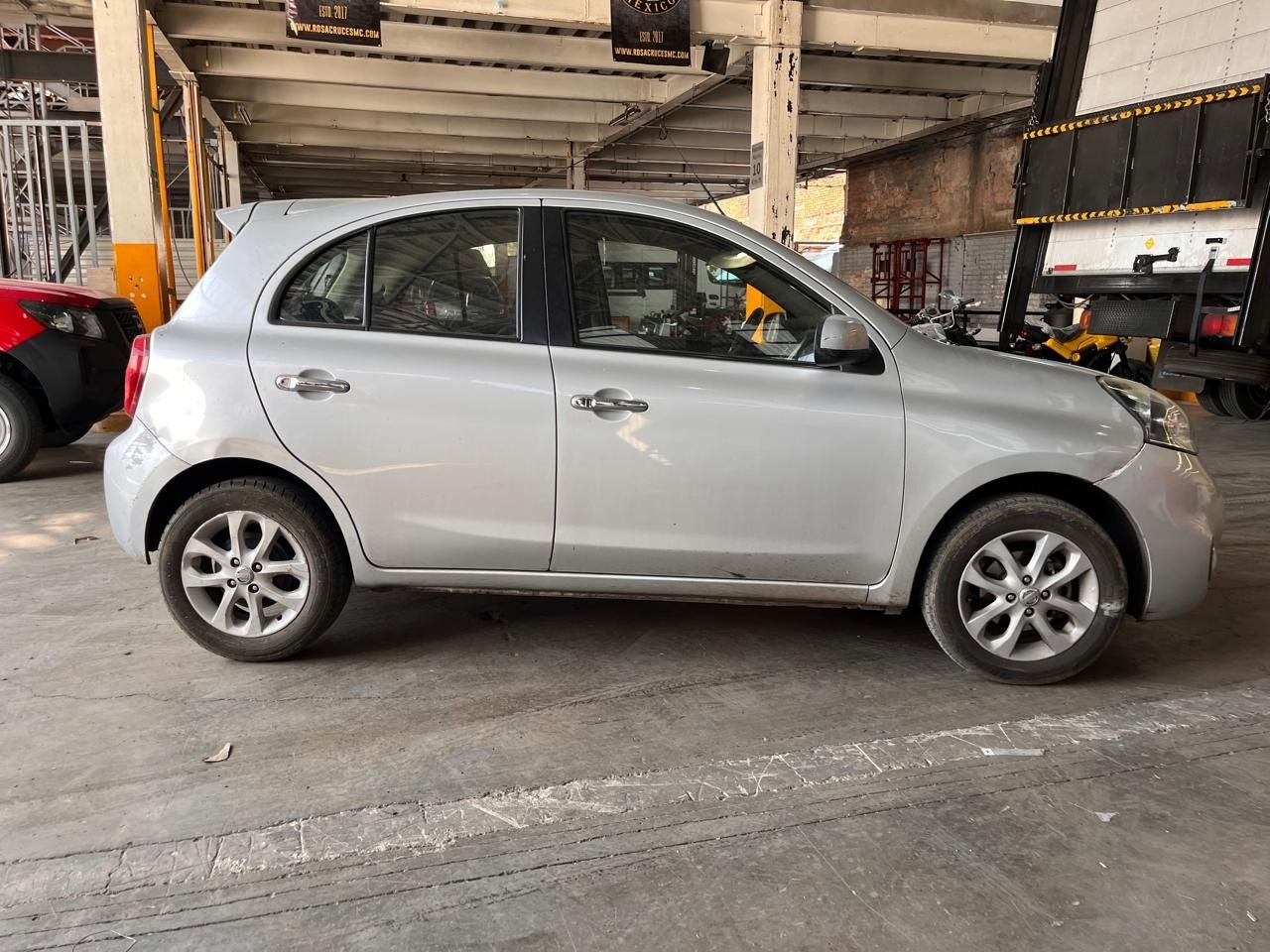 2015 Nissan March 1.6 Advance At