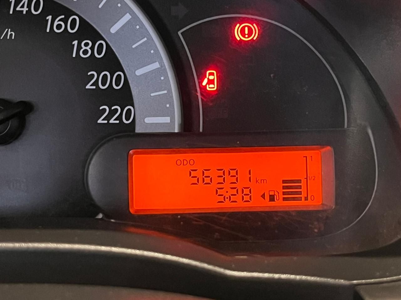 2018 Nissan March 1.6 Active Aire Ac Mt