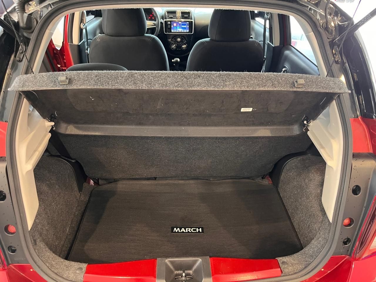 2022 Nissan March 1.6 Advance At