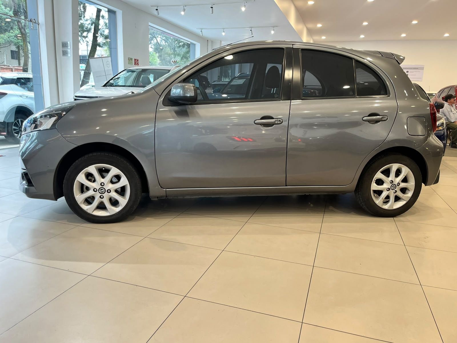 2021 Nissan March 1.6 Advance Mt