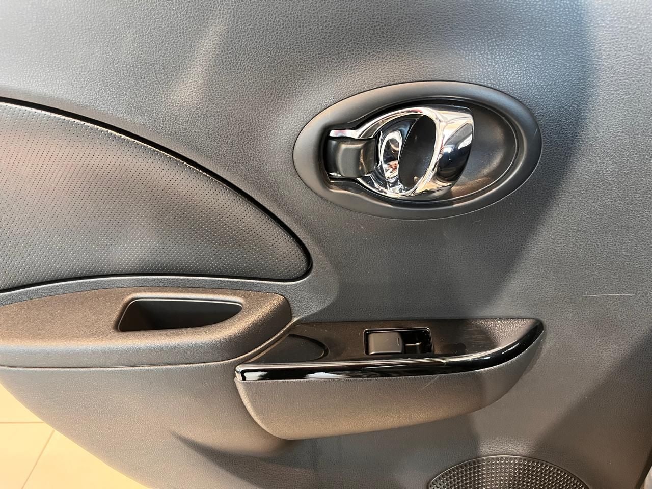 2022 Nissan March 1.6 Exclusive At