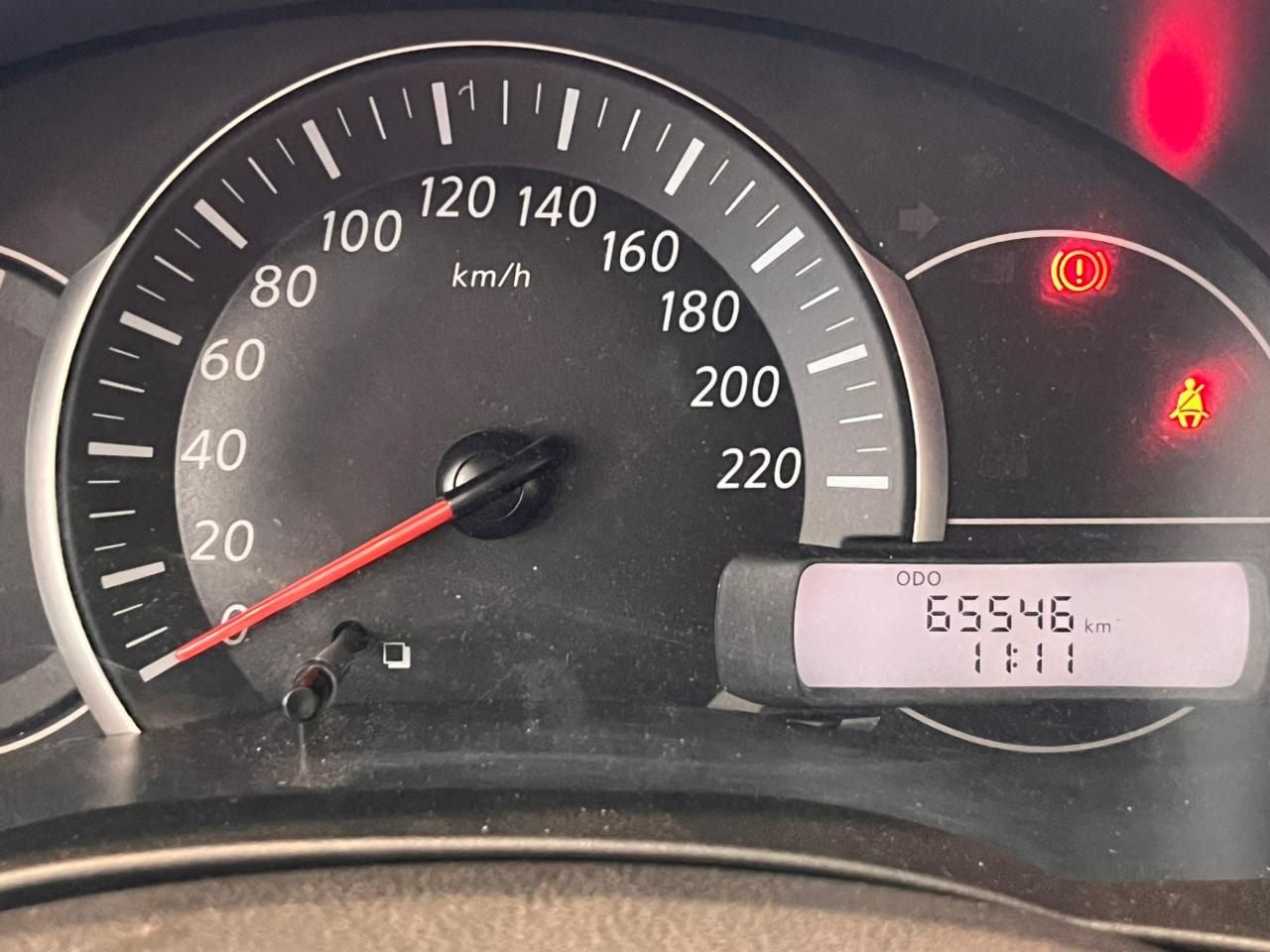 2021 Nissan March 1.6 Exclusive Mt