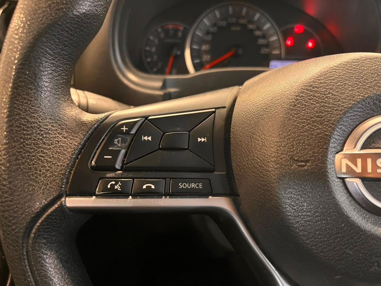 2022 Nissan March 1.6 Advance At