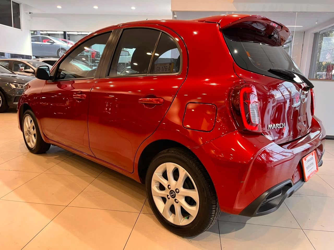 2022 Nissan March 1.6 Advance At