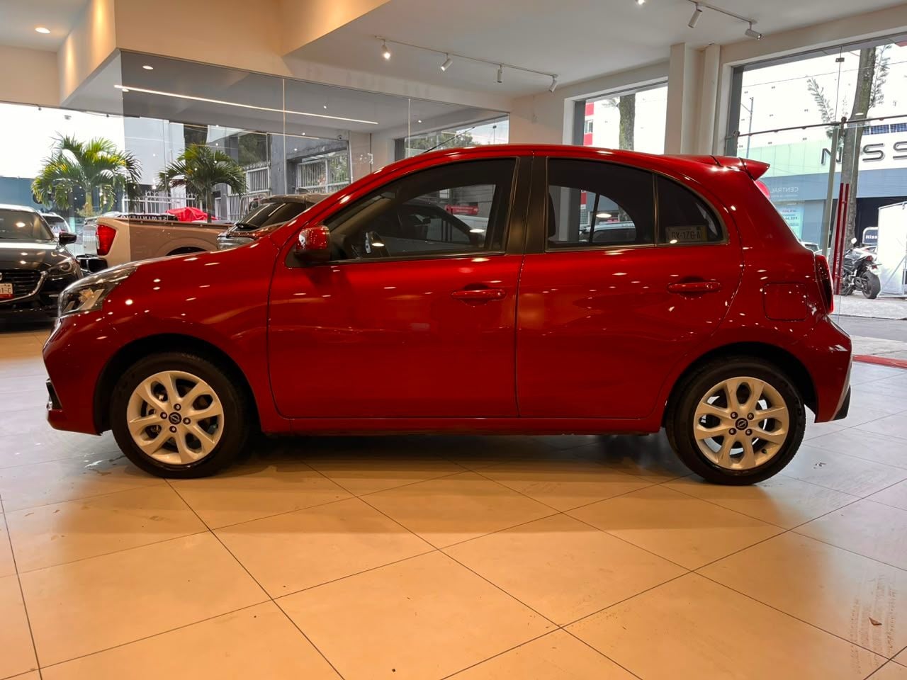 2022 Nissan March 1.6 Advance At