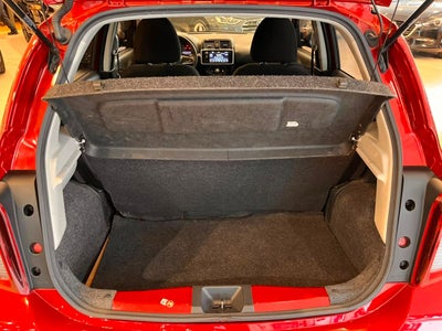 2022 Nissan March 1.6 Advance At