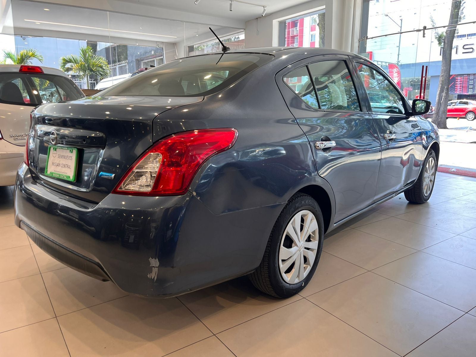 2016 Nissan Versa 1.6 Sense Mt