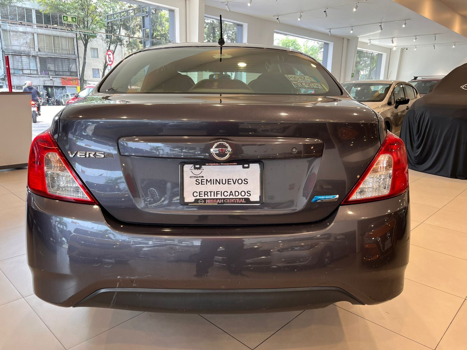 2016 Nissan Versa 1.6 Sense Mt