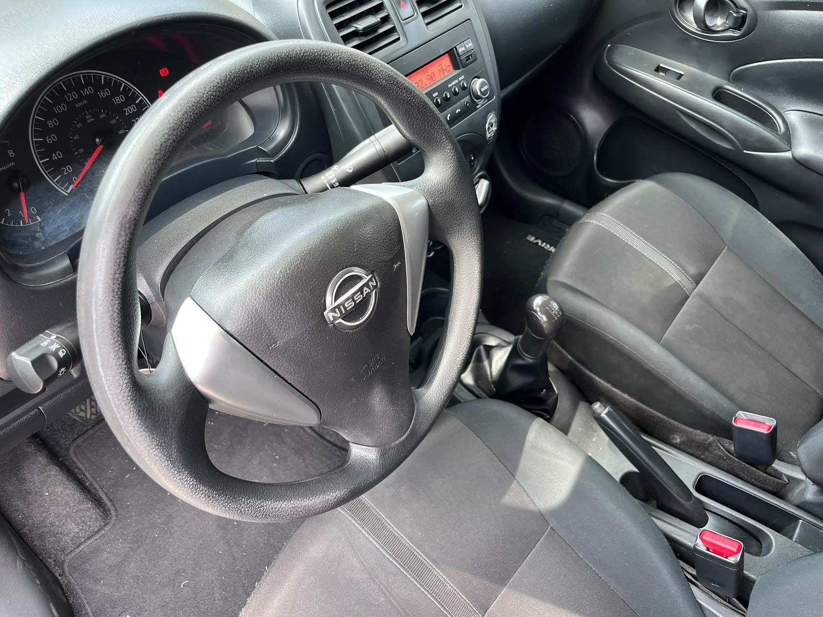 2025 Nissan V-Drive 1.6 A/C Mt