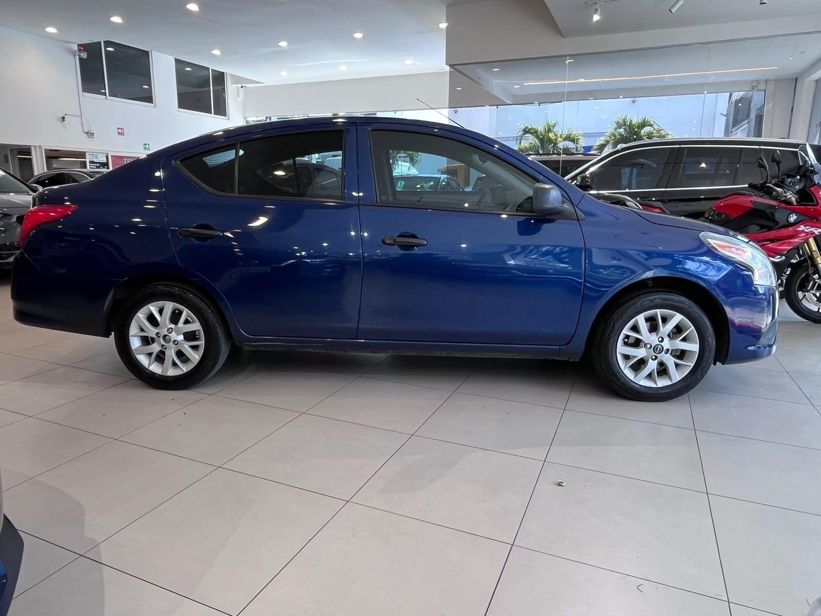 2025 Nissan V-Drive 1.6 A/C Mt