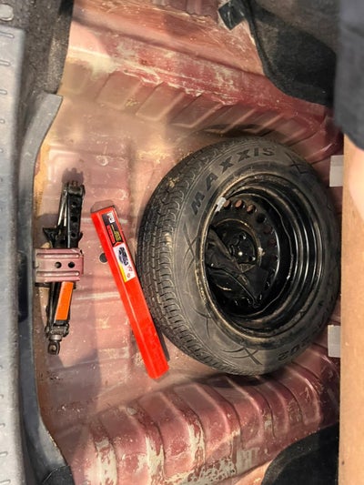 2024 Nissan V-Drive 1.6 A/C Mt