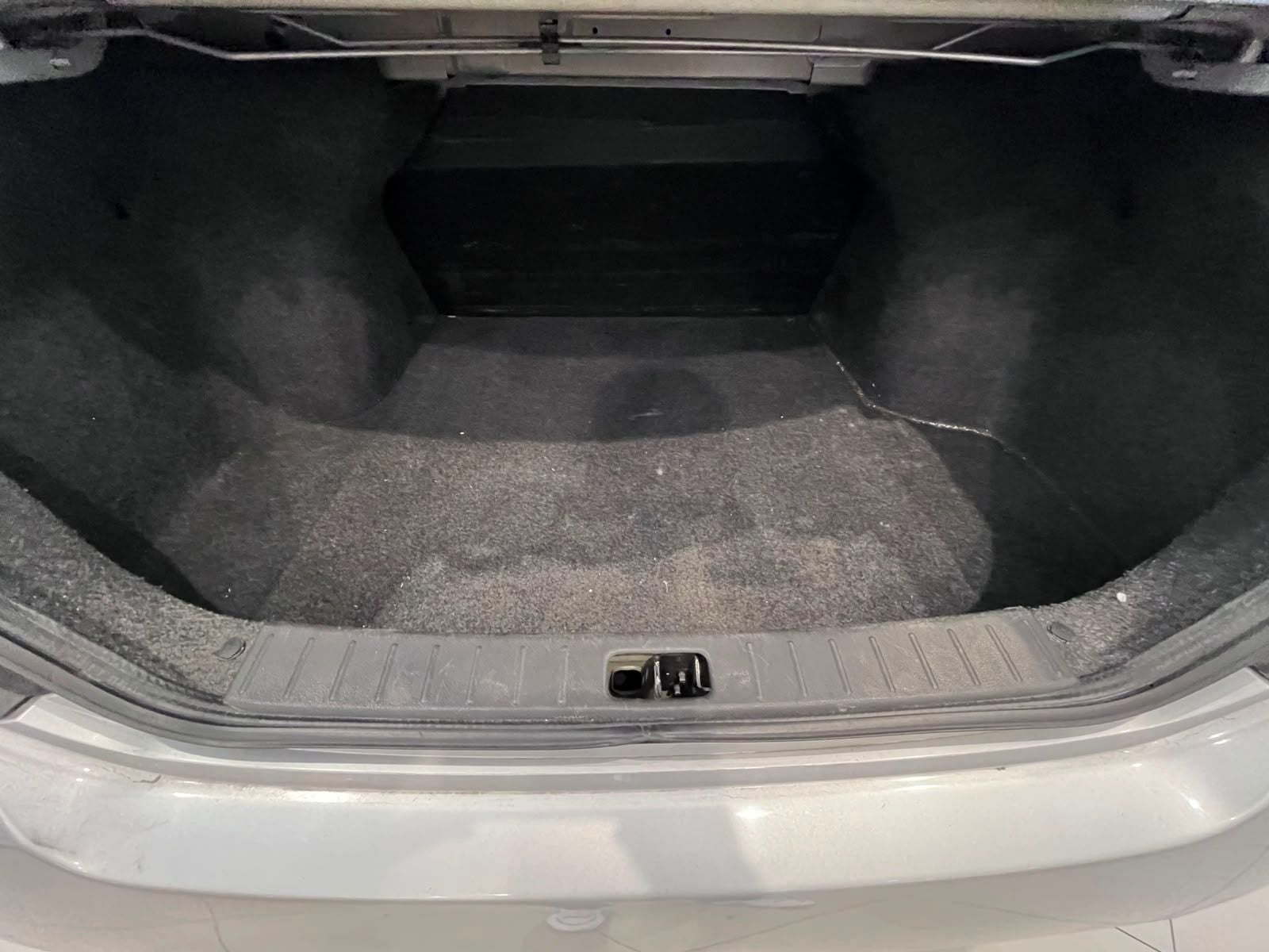 2023 Nissan V-Drive 1.6 A/C Mt