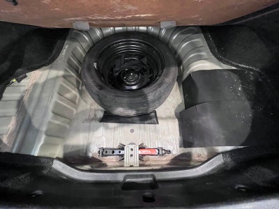 2023 Nissan V-Drive 1.6 A/C Mt