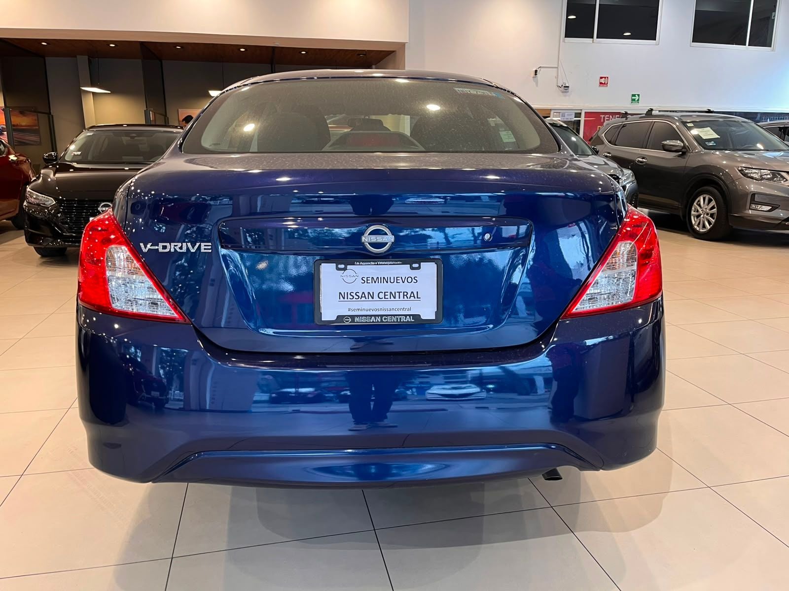 2025 Nissan V-Drive 1.6 A/C Mt